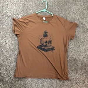ROWME Graphic T-shirt Tee Candle Skull Women’s XL Brown Soft Poly